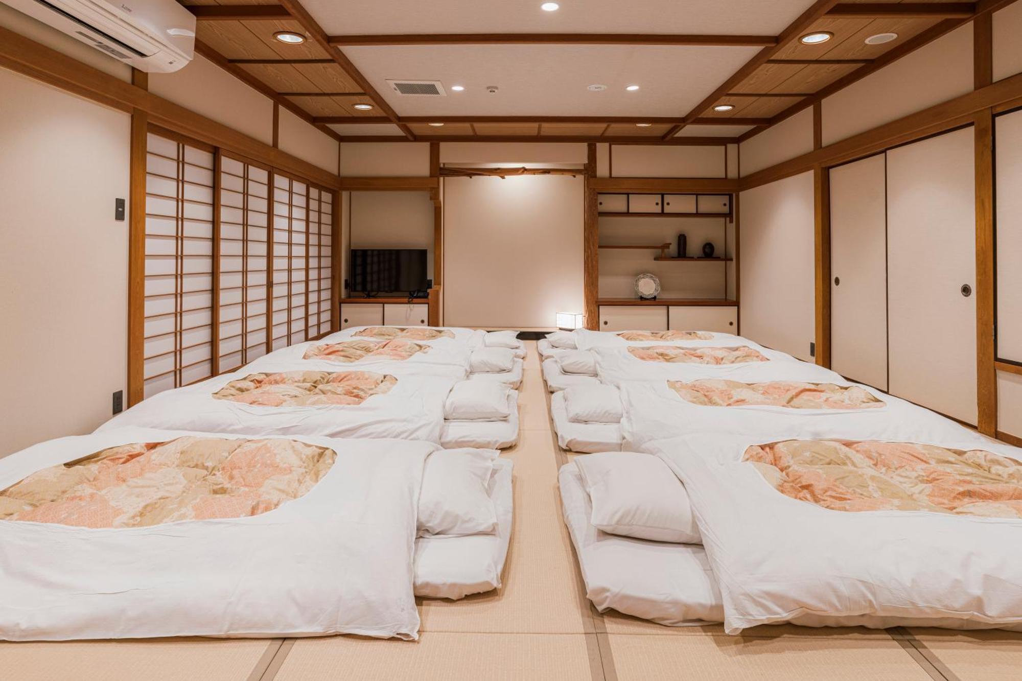 Hotel Shinzan Rakutei Toyooka  Esterno foto